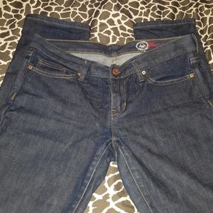 Gap Limited Edition- 8L